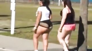 Large Butts: The size of that donk!