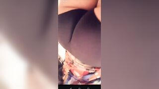 Large Dark Butt: Jaki ass