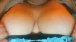 Large Boobs Gone Wild: Some 44DD MILF breasts for you guys ;)