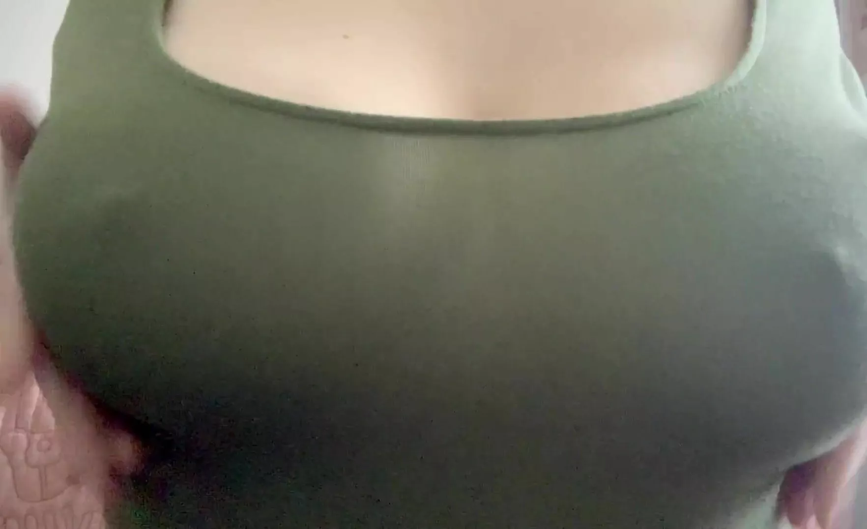 My Tits Are Hard - Big Boobs Gone Wild: Flashing my tits gets my nipples so hard ?? - Porn GIF  Video | nekyda.com