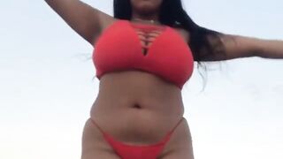 Breasts Bigger Than the Woman's Head: im Addicted to Wifey ??????