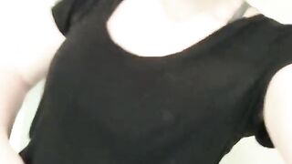 This shirt hides my boobs pretty well! - Bigger Than You Thought
