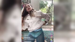 Larger Than U Thought: Jojo large oops on FB live