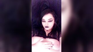 Large Tiddy Alt Gals: See my eyes roll. Breasts out.