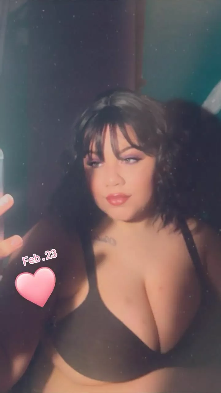 Big titty goth girl porn