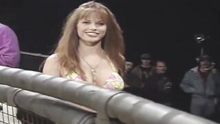 Large Breasts in Bikinis: Andi Sue Irwin - '93 Throwback