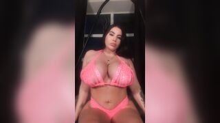 gorgeous thick bimbo in pink