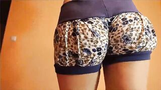 Butt: Shake with a bit of tweak