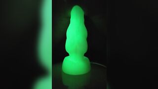 Bad Dragon: Are we doing glow in the black posts? XL Glyth