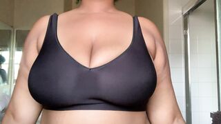 Nipples ready to be sucked ?? - Big Beautiful Women