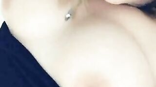 Enjoy some bouncing tits. :) - BBW and Chubby Ladies