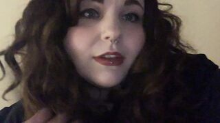 BBW Selfies: Can I be your gal?