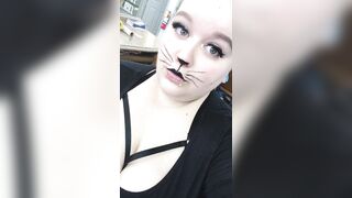 BBW Selfies: I'll be your nice-looking kitty and curl up in your lap??