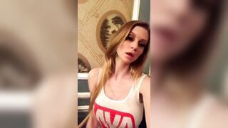 Pretty Breasty Chicks: Beautiful Pale Lady