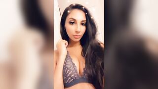 Single boob reveal by gorgeous girl! ??